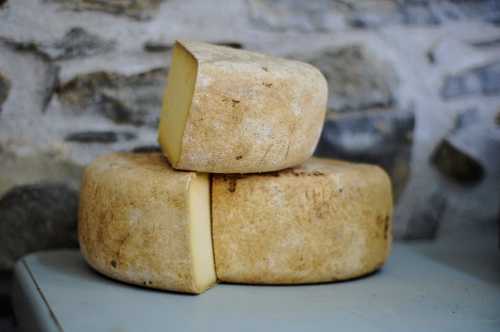 CDC Investigates Multistate Listeria Outbreak Linked to Soft Cheese in June 2026