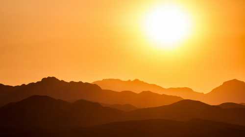 Pakistan's Climate Gauntlet: Scientists Confirm Accelerating Heatwave Trends Amid Global Inequity