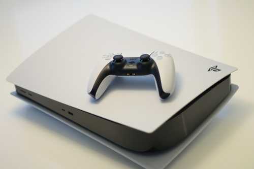 Sony Launches PlayStation Portal 2 with Native AI Upscaling and 5G Cloud Integration