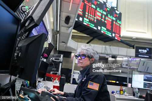 S&P 500 Defies Fed Hawkishness: Index Posts 23rd Record High of 2026 Before Pullback